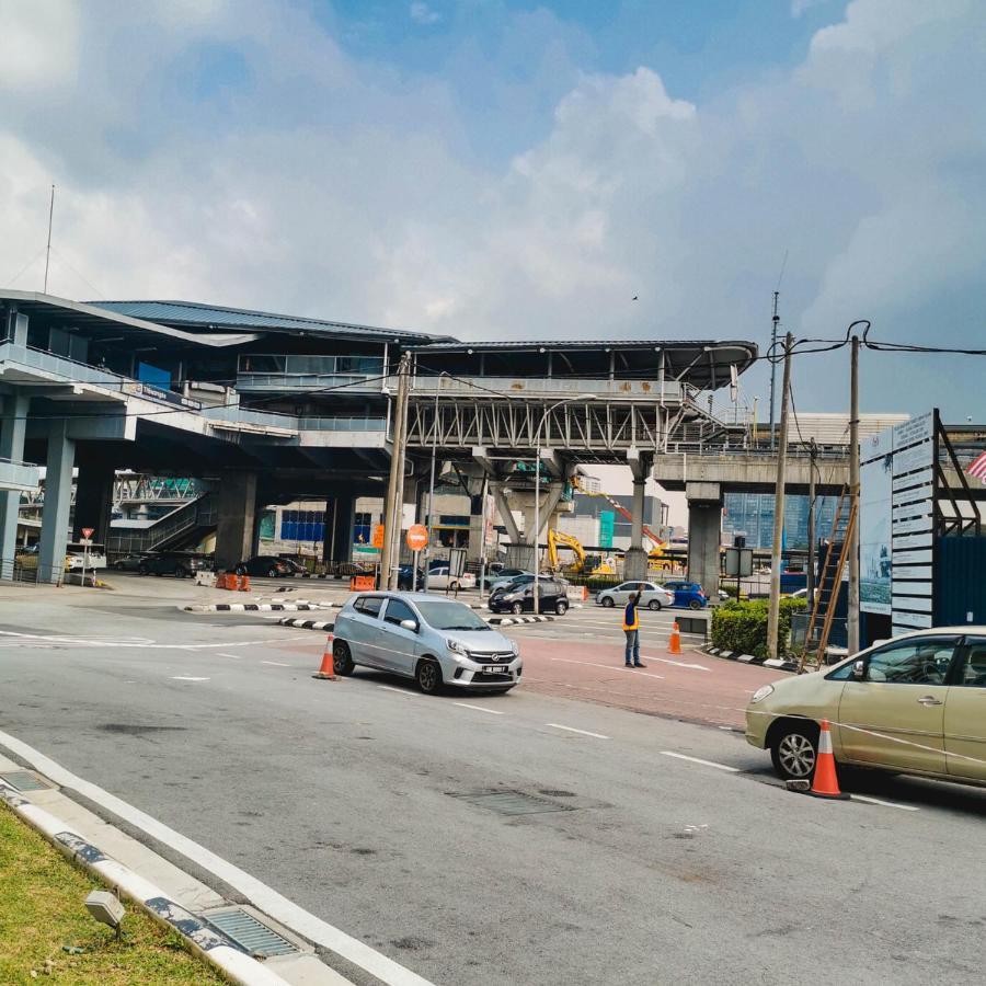 Tr Residence Wtc Titiwangsa Monorail Mrt Station Klcc Hkl Ijm Bukit Bintang Kuala Lumpur Exterior photo